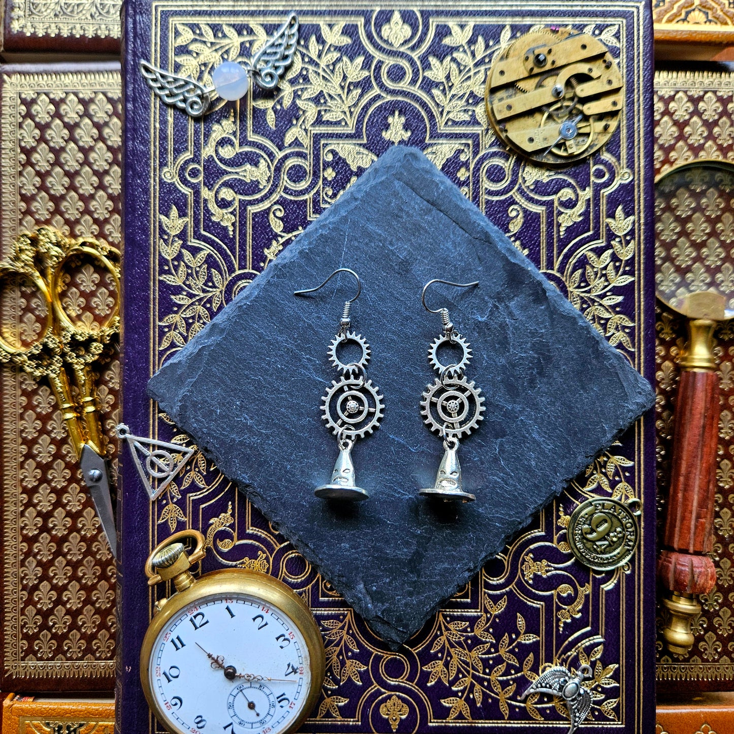 Harry Potter - Boucles d'oreilles Steampunk choipeaux magiques et rouages argentés