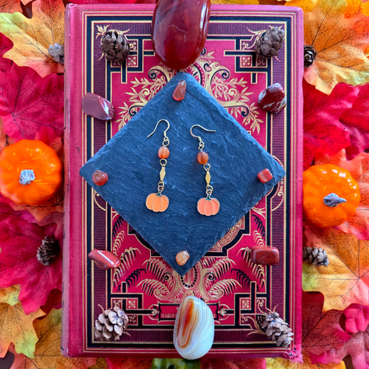 Samhain - Boucles d'oreilles "Automne" acier inoxydable citrouilles et perles cornaline - Les Rouages du Temps