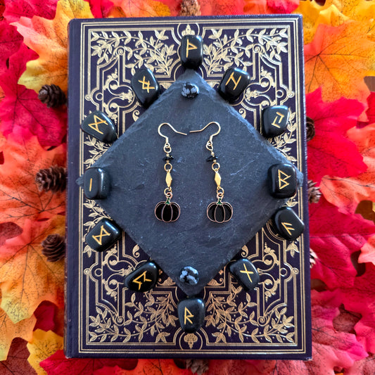 Samhain - Boucles d'oreilles "Automne" acier inoxydable citrouilles et perles obsidienne - Les Rouages du Temps