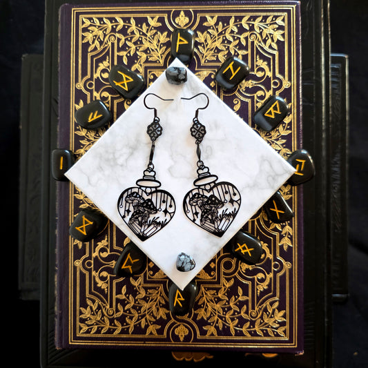 Ellylon - Boucles d'oreilles noires witchy - halloween potions coeurs champignons